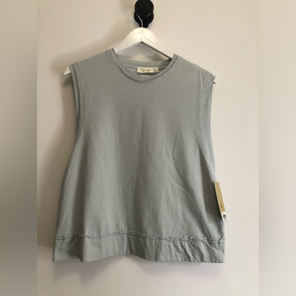 NWT RD Style Green Muscle Tee Boxy Relaxed Fit